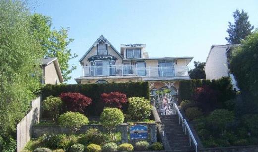 Ocean Breeze Executive Bed And Breakfast นอร์ทแวนคูเวอร์ ภายนอก รูปภาพ